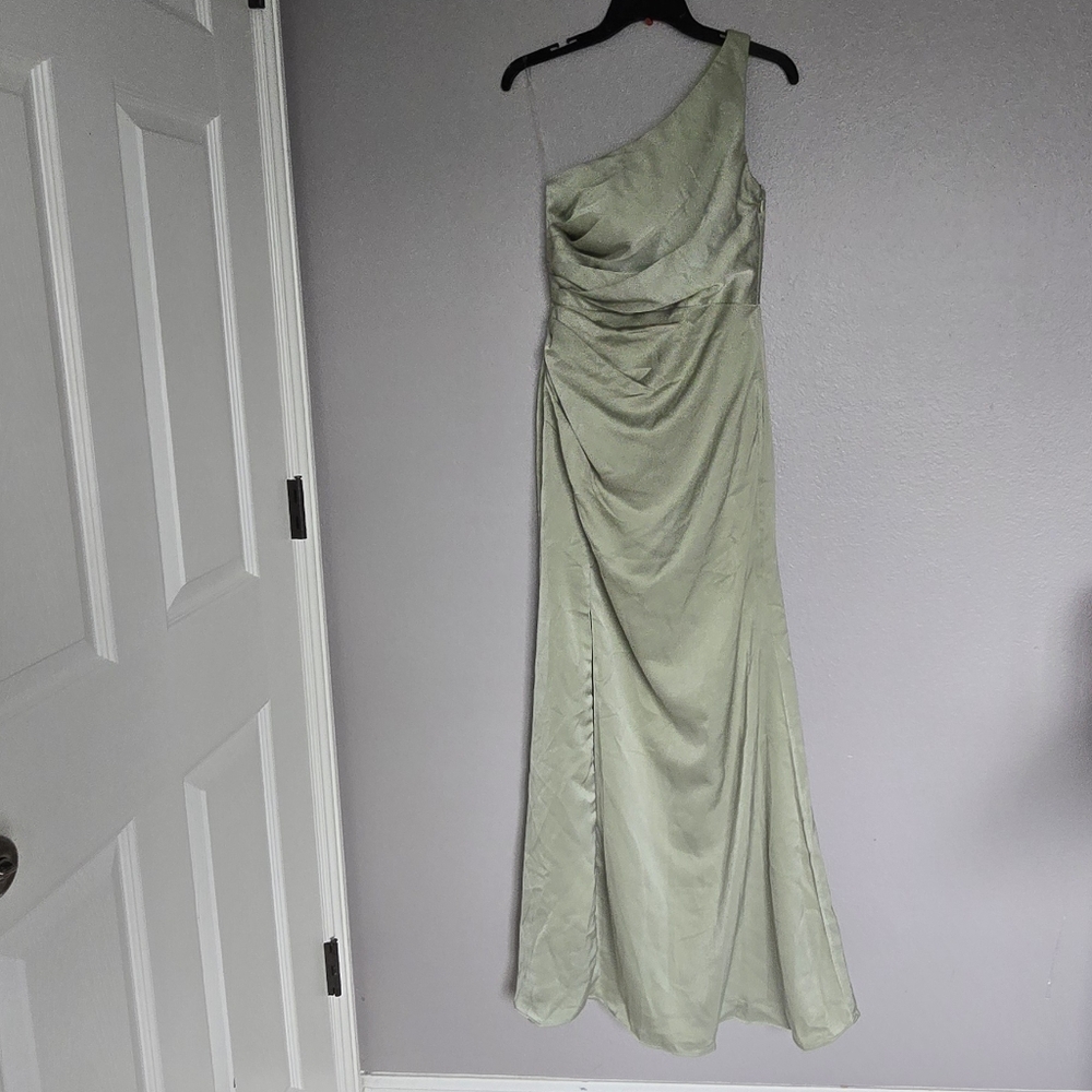 Stacees One-Shoulder Sleeveless Floor-Length Stretch Satin Bridesmaid Dress/SZ 2